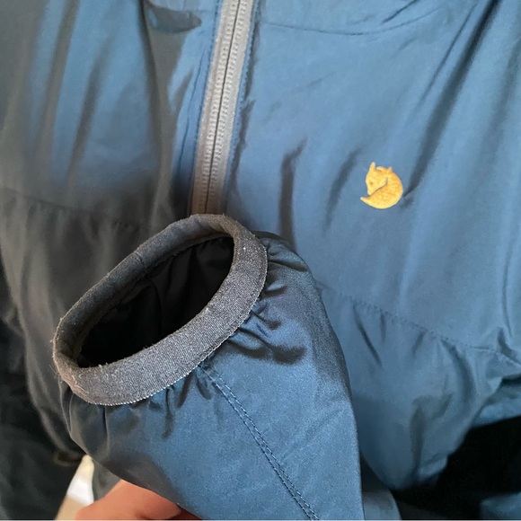 Fjallraven Bergtagen Lite Insulation Hooded Jacket Blue Size Small - Picture 5 of 8